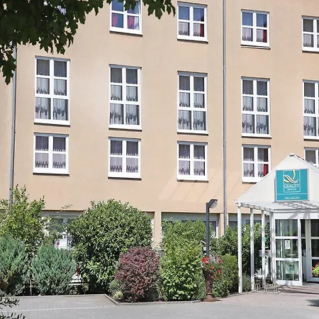 Western 3* Erlangen