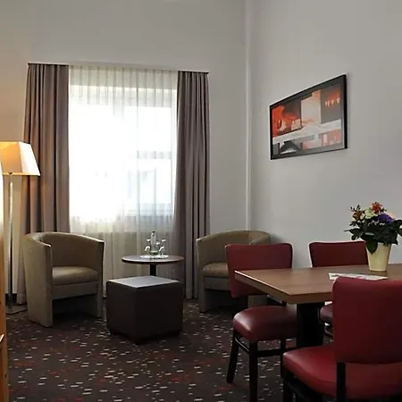 Western Hotel