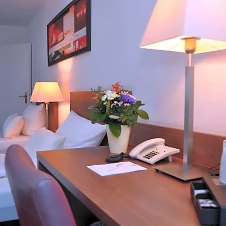 Western Hotel 3*