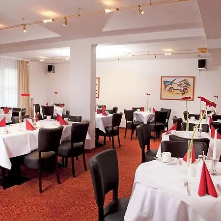 Western Hotel 3*